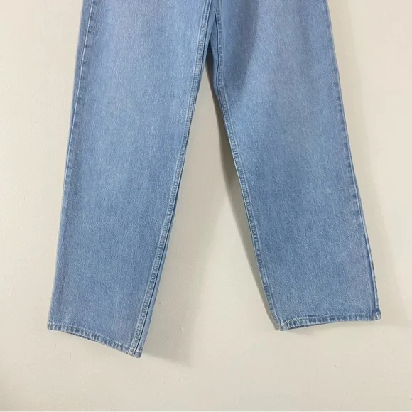 NEW Levi’s Dad Jean in This and That Light Wash - 25x30 - Picture 12 of 16